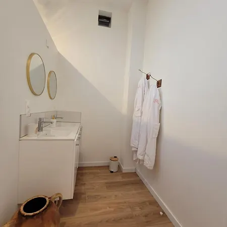 Ferienhaus Gite Des Crins D'Or 